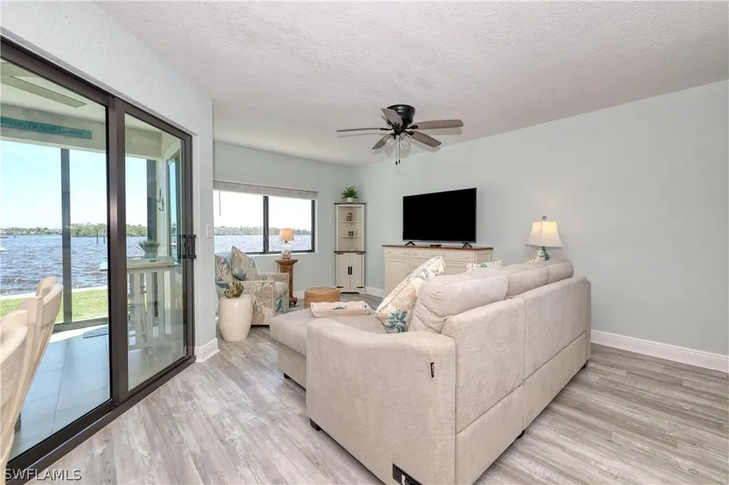 898 Buttonwood Drive Fort Myers Beach FL 33931