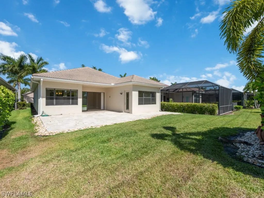 1638 Serrano Circle Naples FL 34105