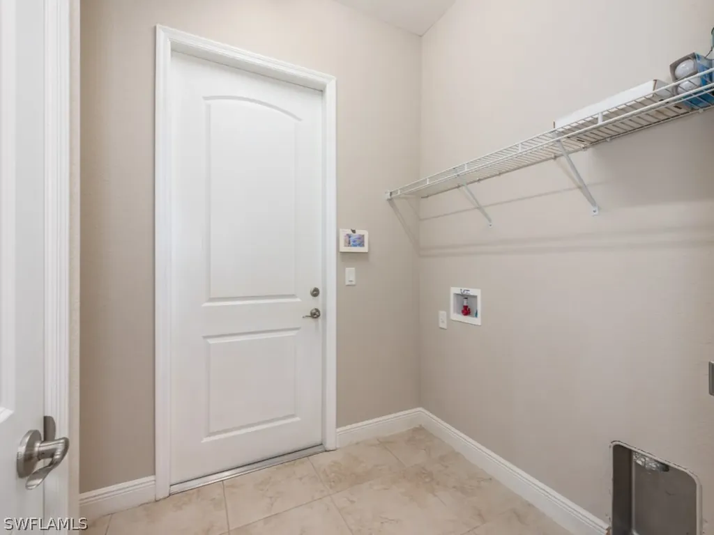 1638 Serrano Circle Naples FL 34105