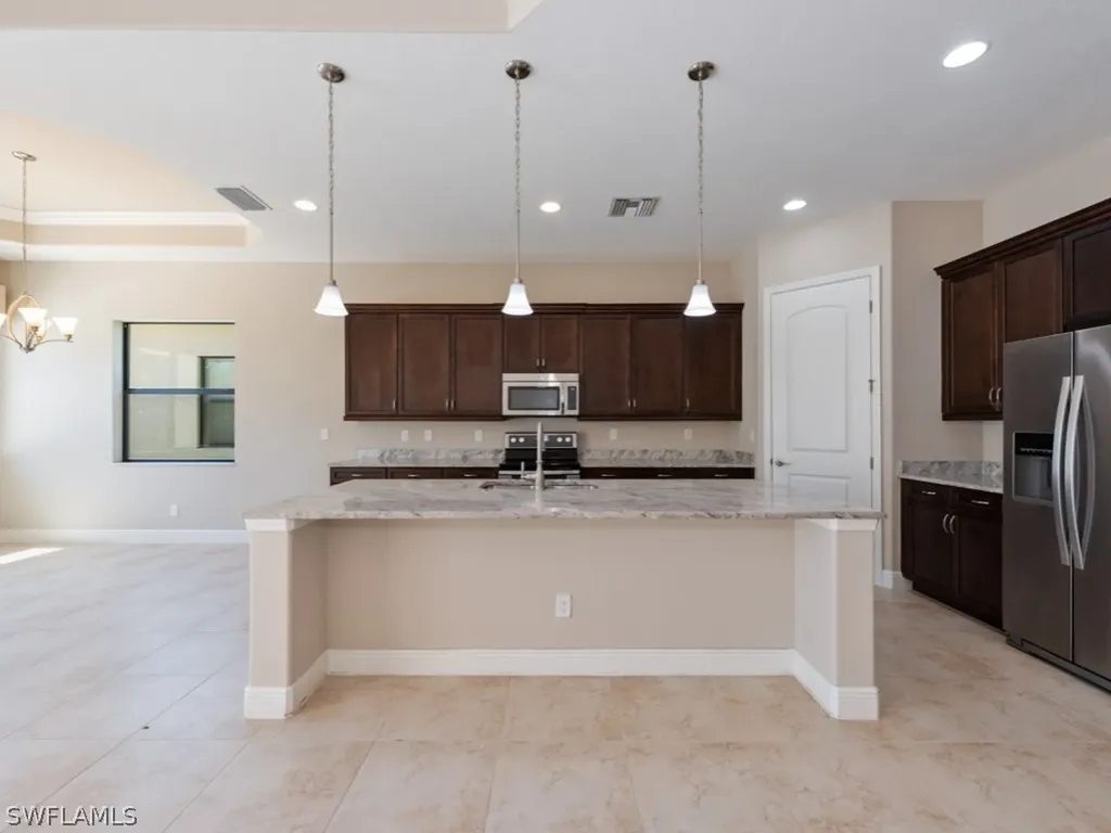 1638 Serrano Circle Naples FL 34105