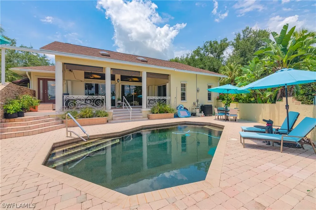 7151 Hendry Creek Drive Fort Myers FL 33908
