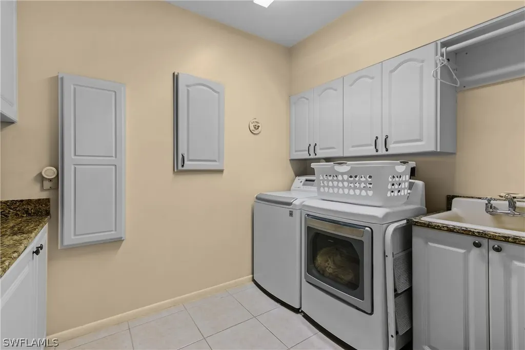 7151 Hendry Creek Drive Fort Myers FL 33908