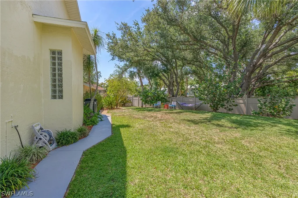 7151 Hendry Creek Drive Fort Myers FL 33908