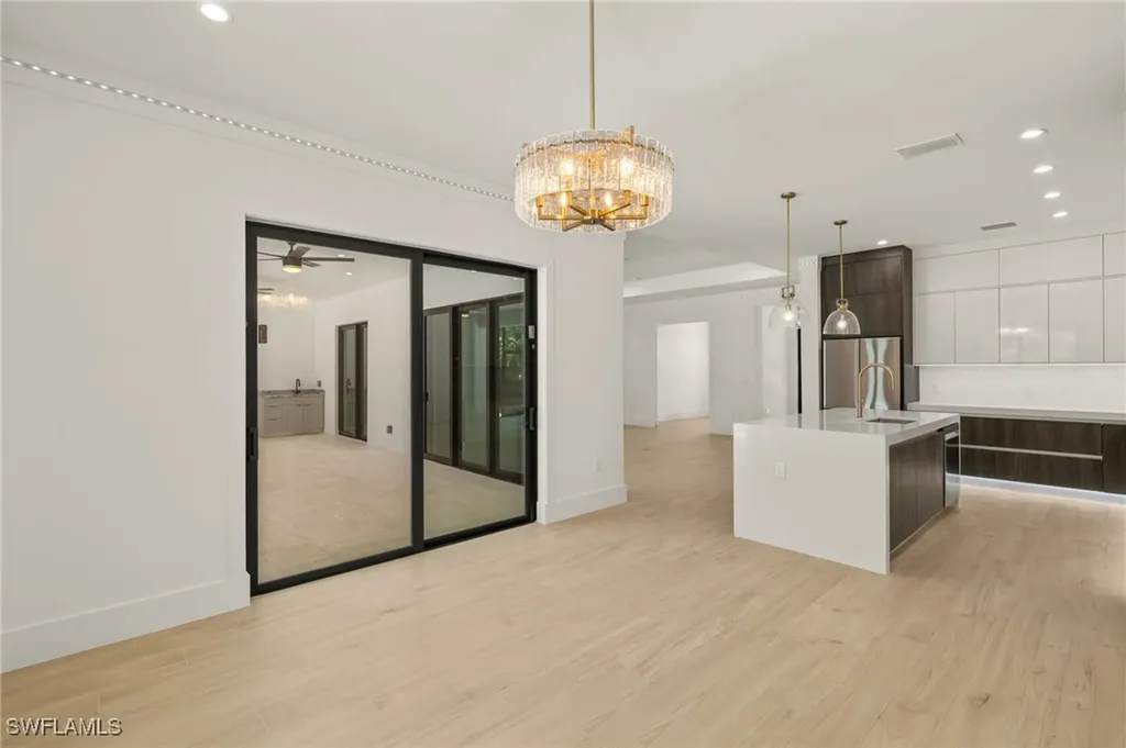 1587 Golden Gate Boulevard W Naples FL 34120