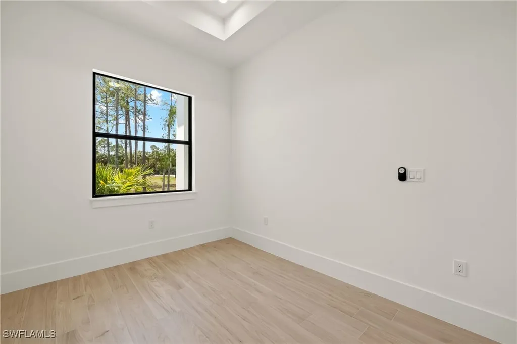 1587 Golden Gate Boulevard W Naples FL 34120