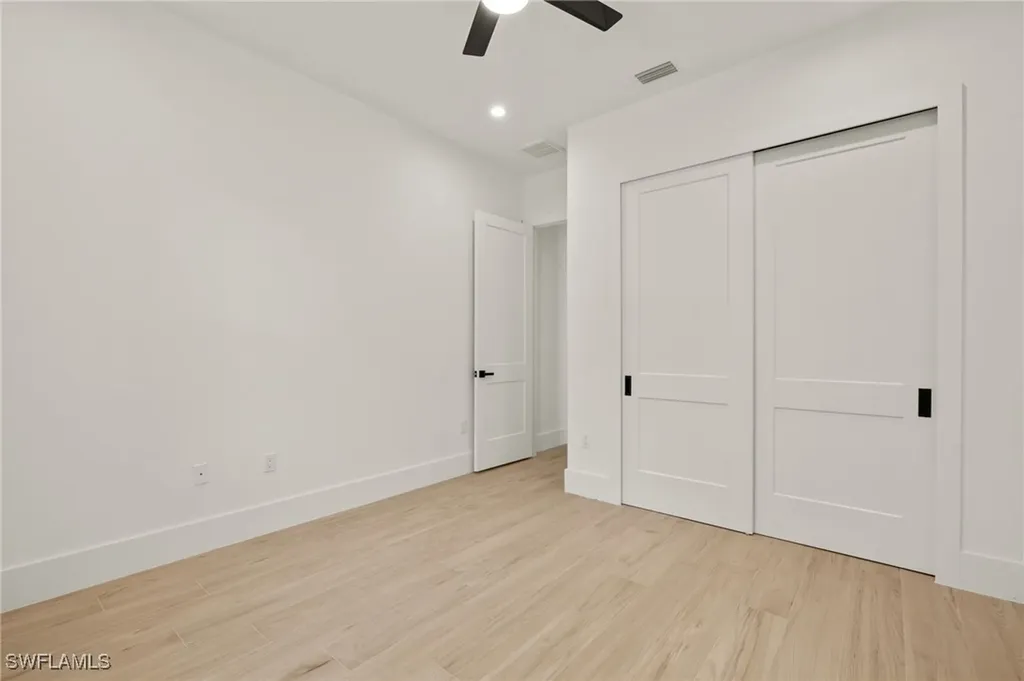 1587 Golden Gate Boulevard W Naples FL 34120