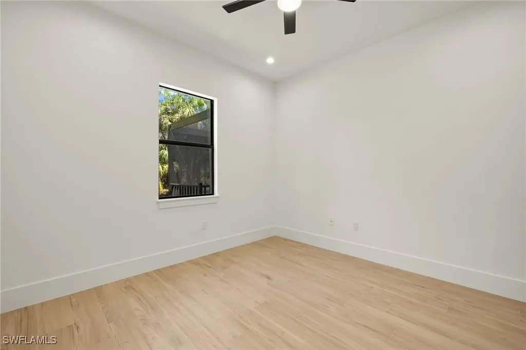1587 Golden Gate Boulevard W Naples FL 34120