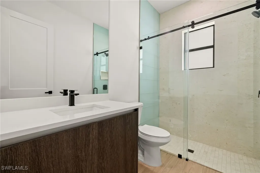 1587 Golden Gate Boulevard W Naples FL 34120