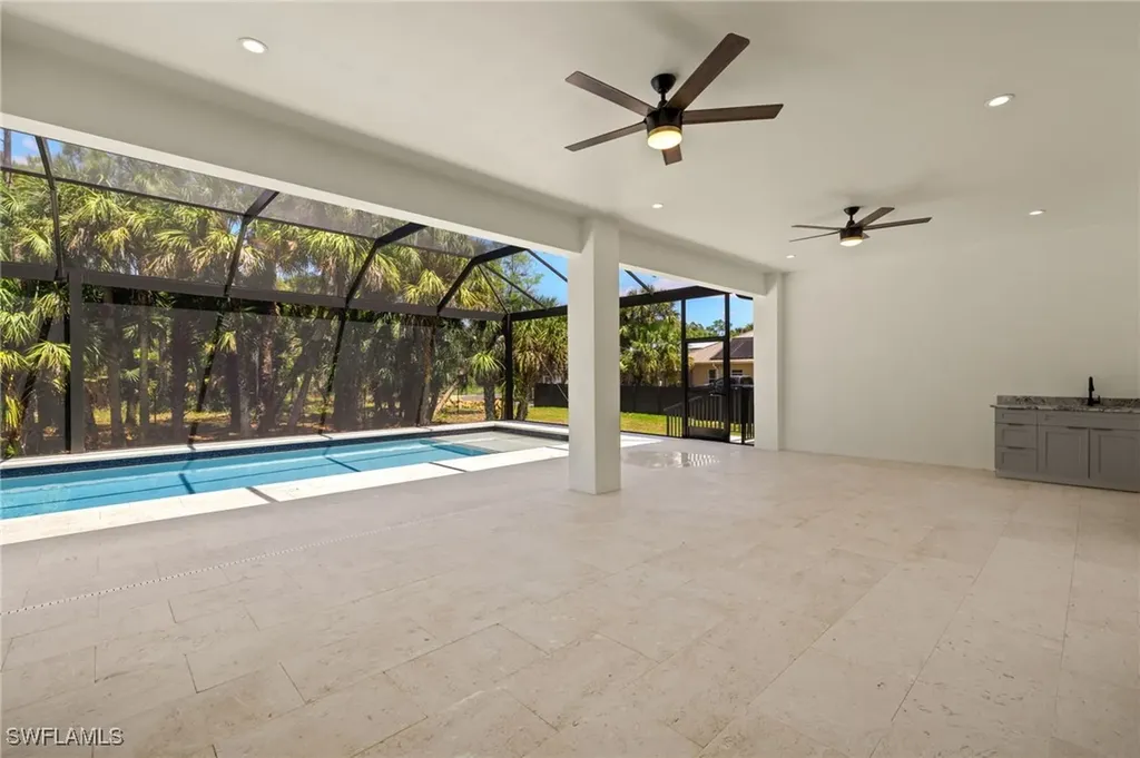 1587 Golden Gate Boulevard W Naples FL 34120