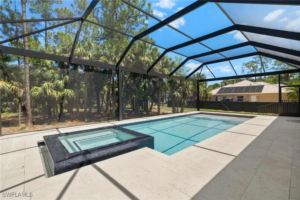 1587 Golden Gate Boulevard W Naples FL 34120
