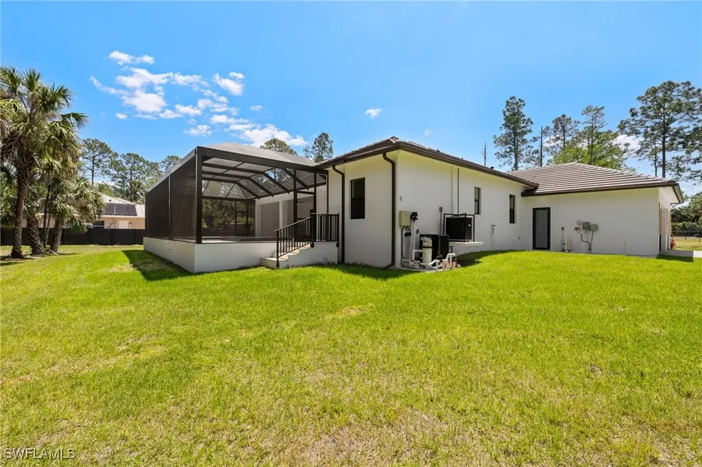 1587 Golden Gate Boulevard W Naples FL 34120