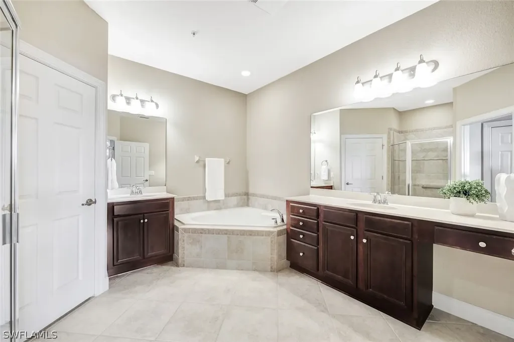 9545 Ironstone Terrace Naples FL 34120
