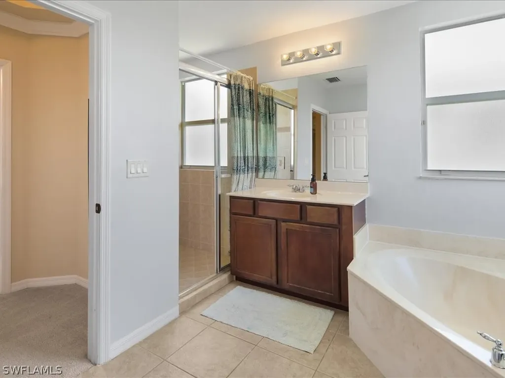 1730 Birdie Drive Naples FL 34120