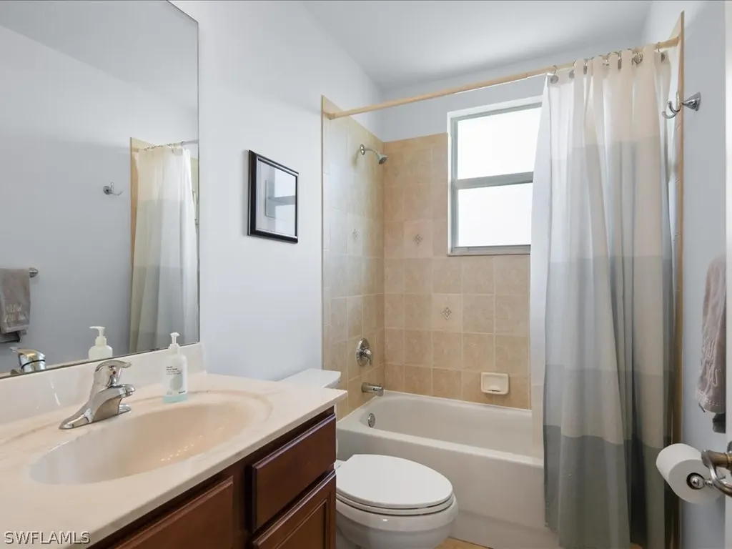 1730 Birdie Drive Naples FL 34120