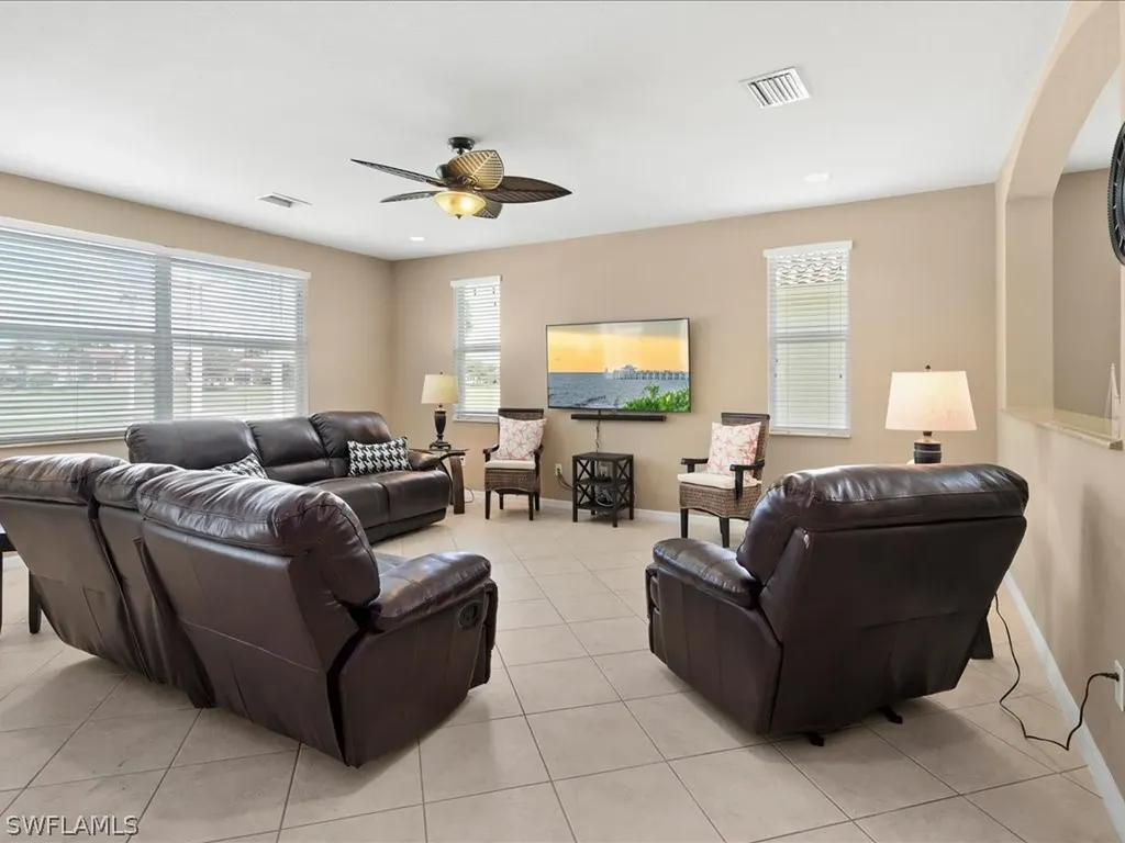 1730 Birdie Drive Naples FL 34120