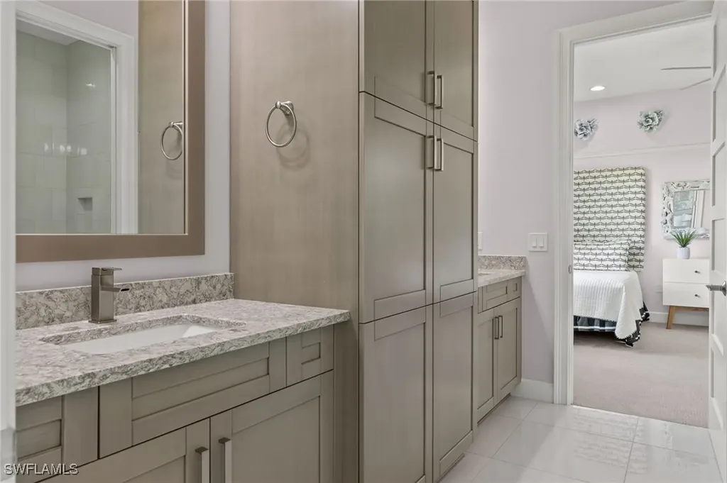 5668 Barbuda Lane Naples FL 34113