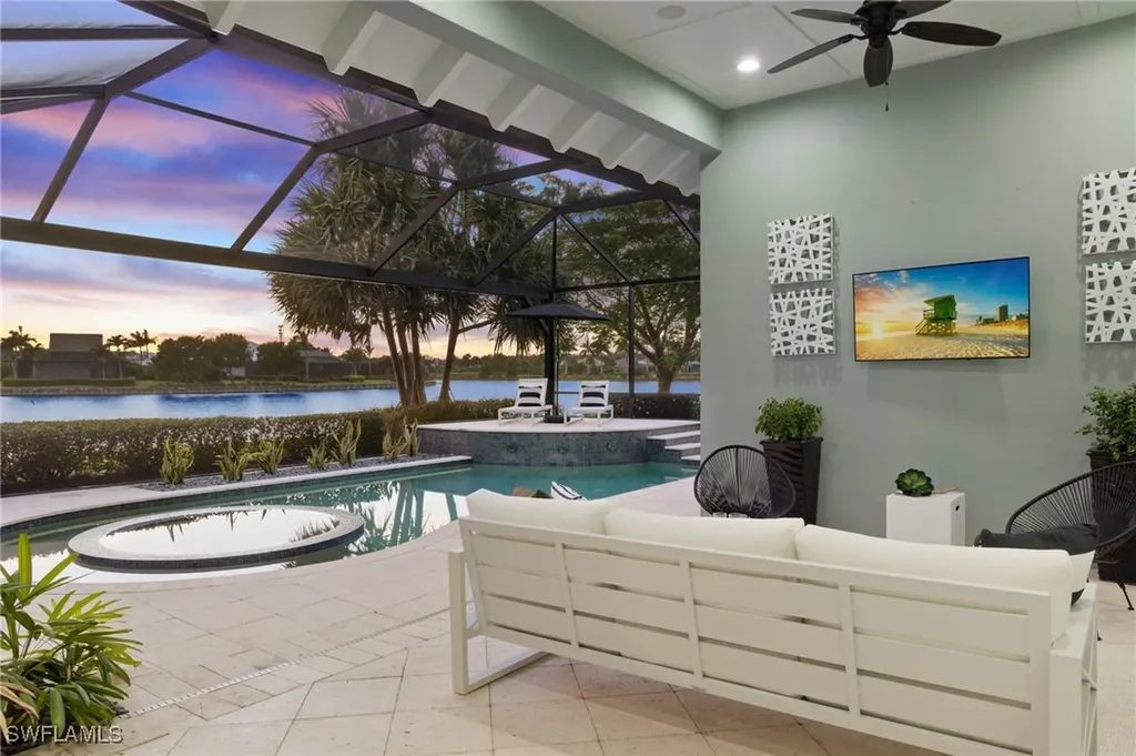5668 Barbuda Lane Naples FL 34113