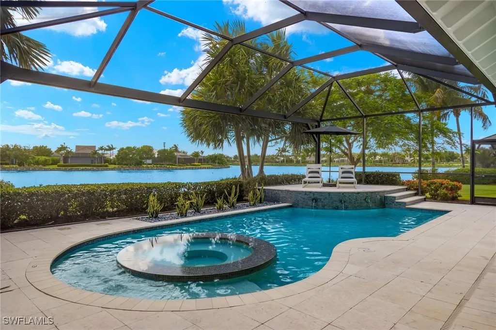 5668 Barbuda Lane Naples FL 34113