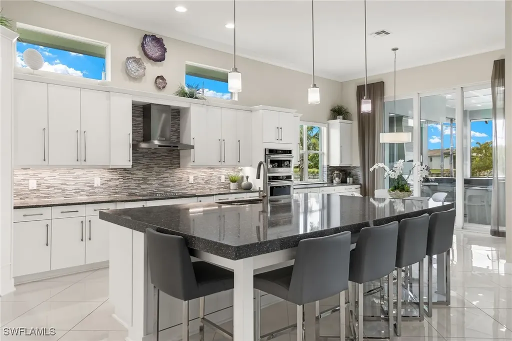 5668 Barbuda Lane Naples FL 34113