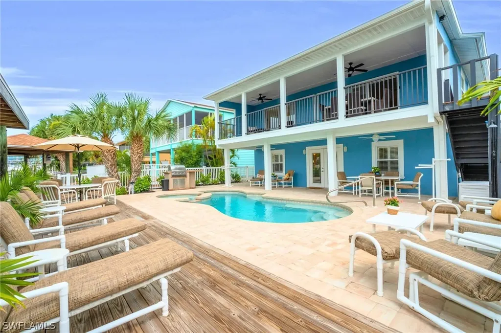 218 Primo Drive Fort Myers Beach FL 33931