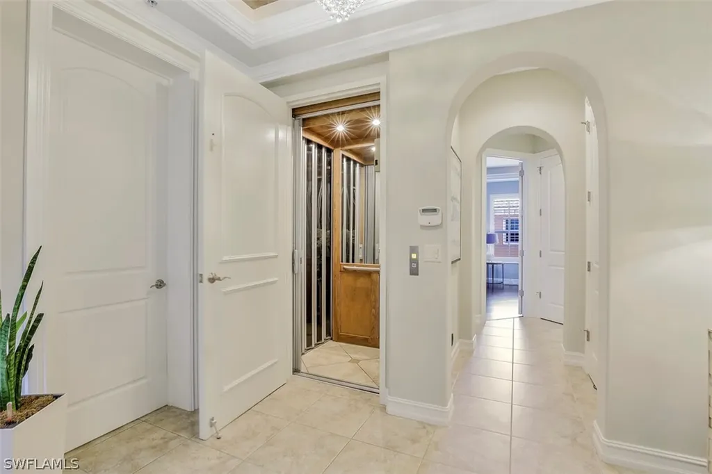 17740 Via Bella Acqua Court Miromar Lakes FL 33913