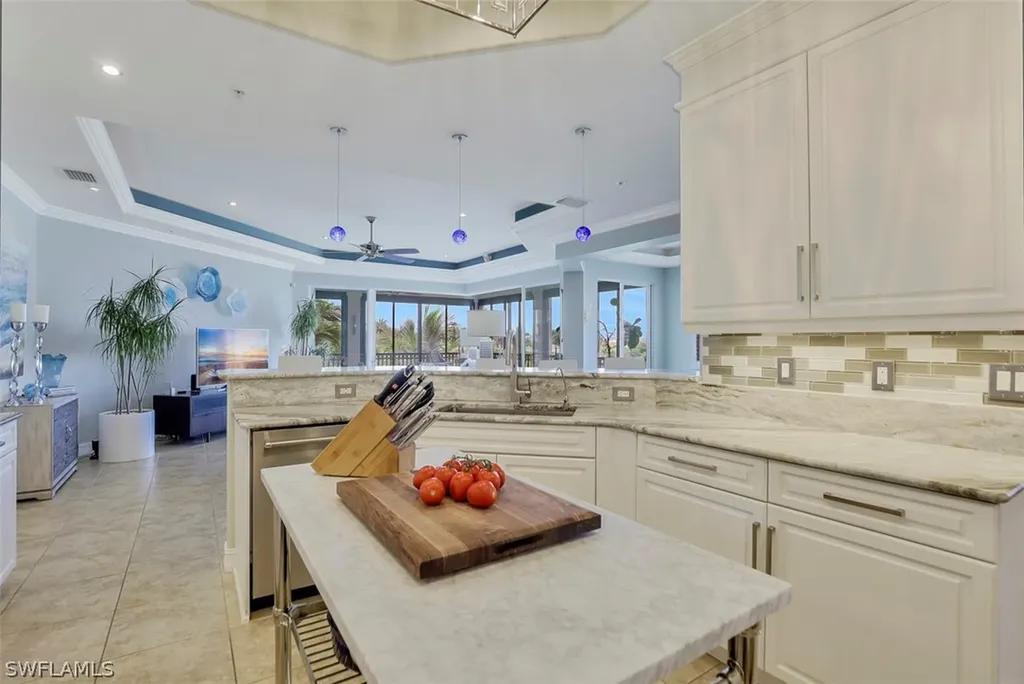 17740 Via Bella Acqua Court Miromar Lakes FL 33913
