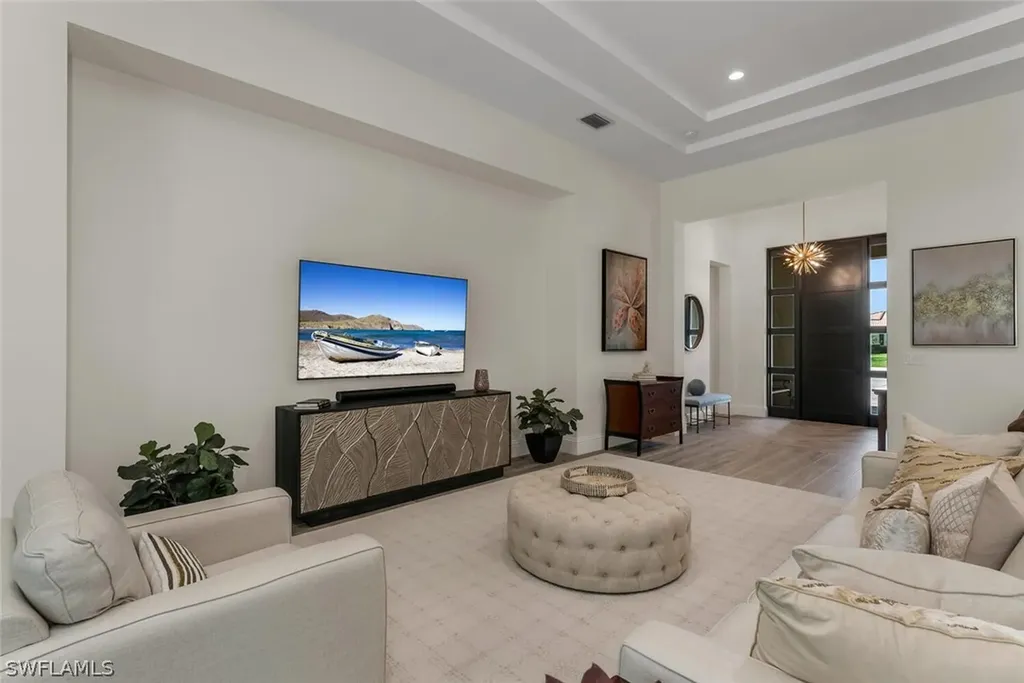 16826 Cabreo Drive Naples FL 34110