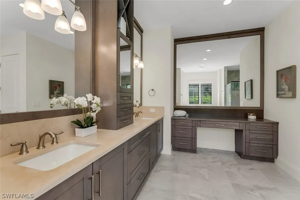 16826 Cabreo Drive Naples FL 34110