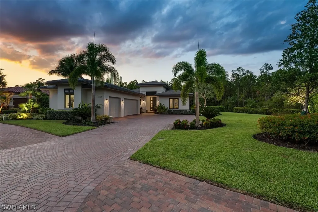 16826 Cabreo Drive Naples FL 34110