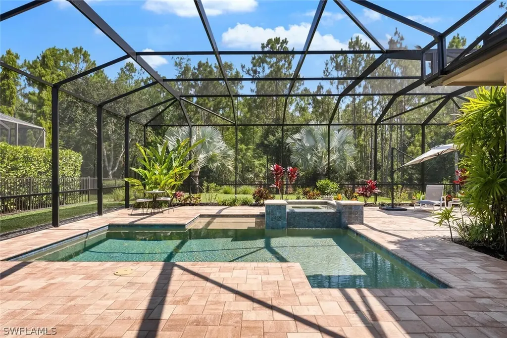 16826 Cabreo Drive Naples FL 34110