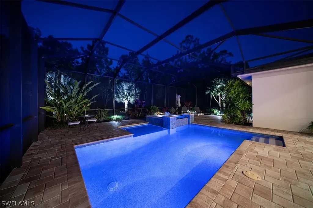 16826 Cabreo Drive Naples FL 34110