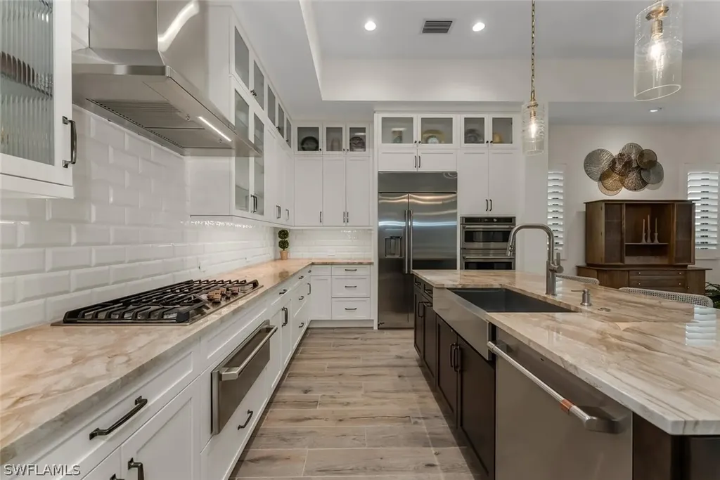 16826 Cabreo Drive Naples FL 34110