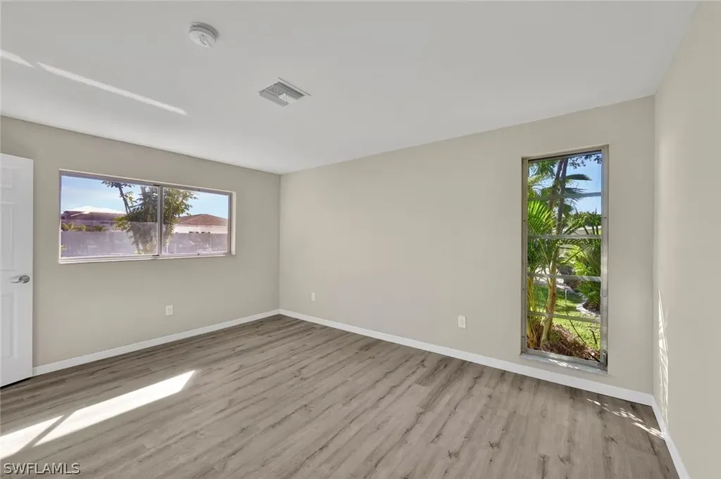 3711 SE 21st Avenue Cape Coral FL 33904
