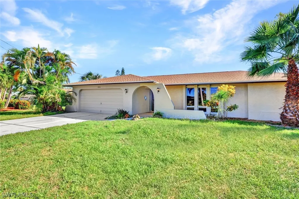 3711 SE 21st Avenue Cape Coral FL 33904