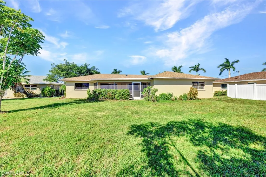 3711 SE 21st Avenue Cape Coral FL 33904