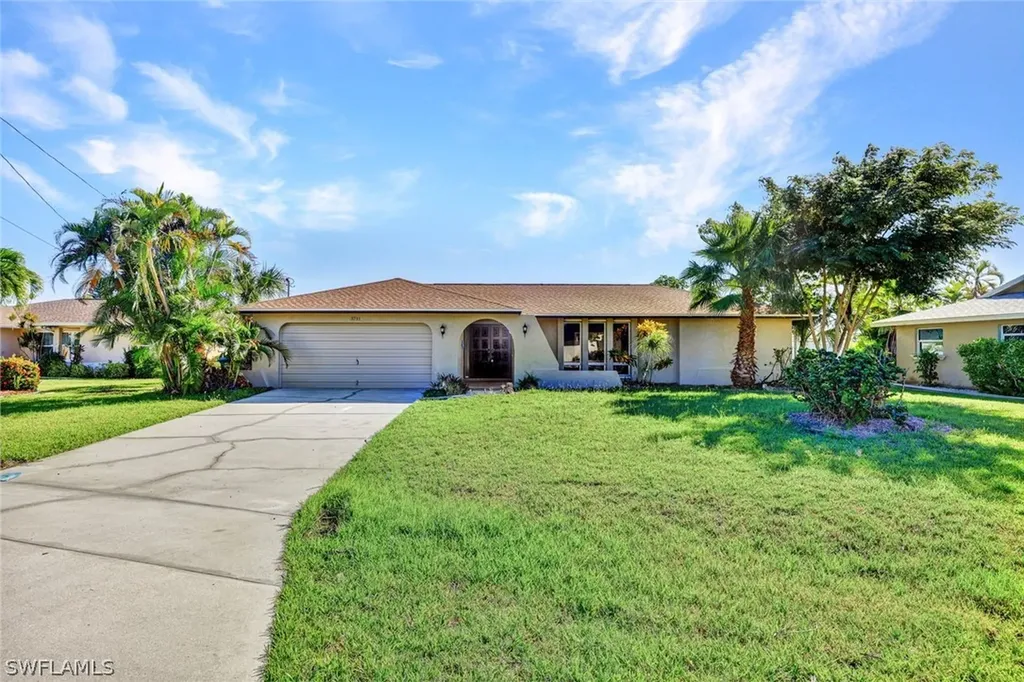 3711 SE 21st Avenue Cape Coral FL 33904