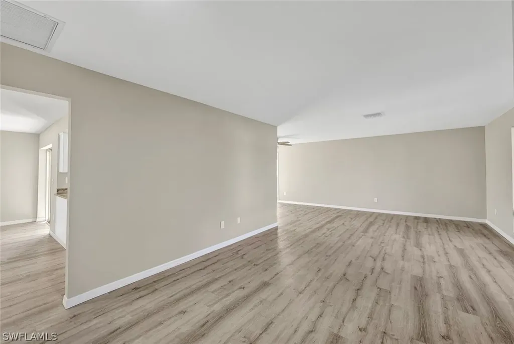 3711 SE 21st Avenue Cape Coral FL 33904
