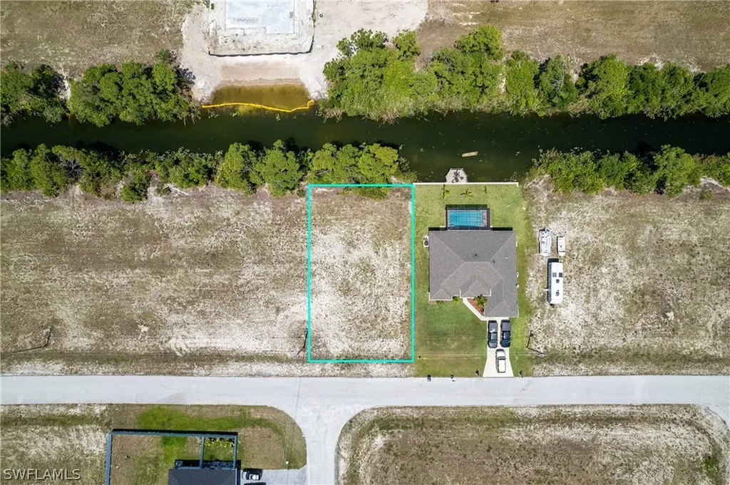 2716 NW 17th Place Cape Coral FL 33993