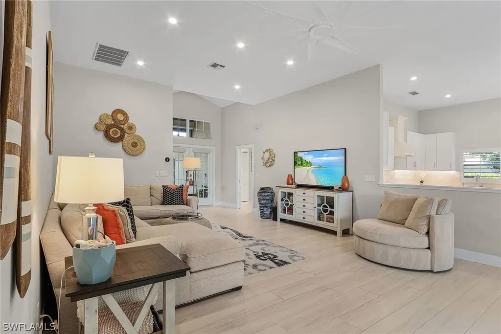 7596 San Miguel Way Naples FL 34109