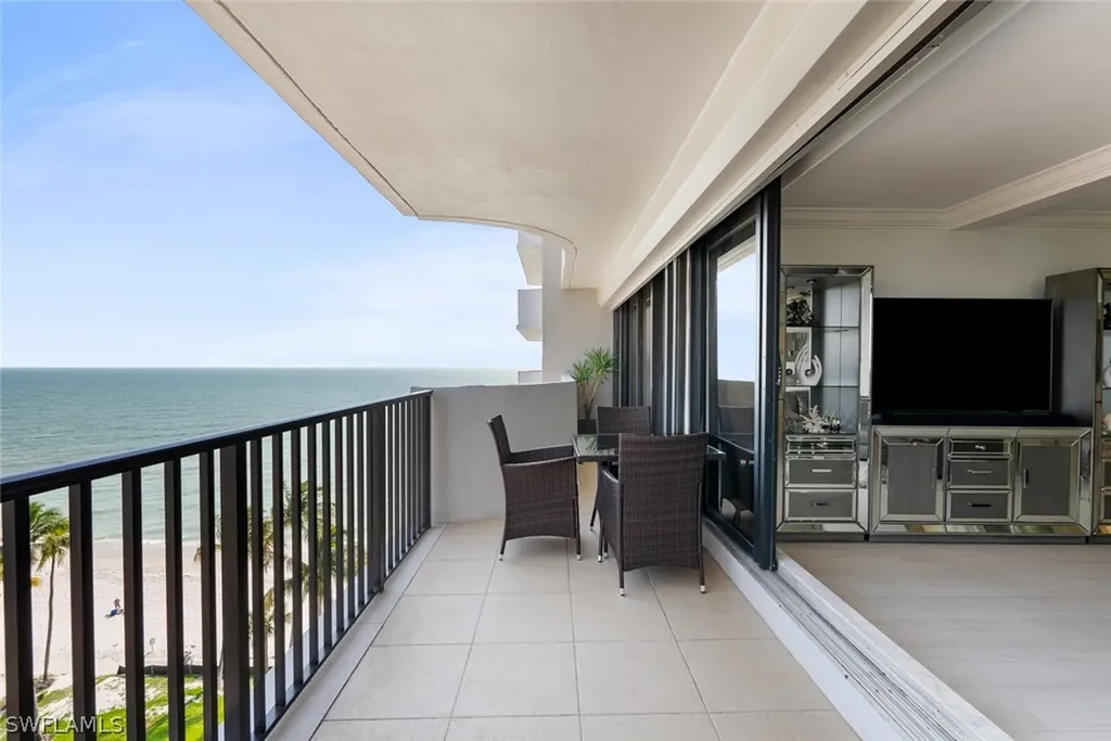 4005 Gulf Shore Boulevard N Naples FL 34103