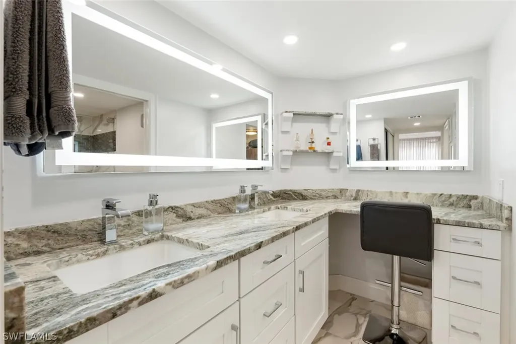 4005 Gulf Shore Boulevard N Naples FL 34103