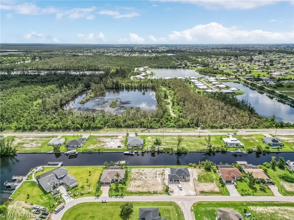 2521 NW 41st Avenue Cape Coral FL 33993