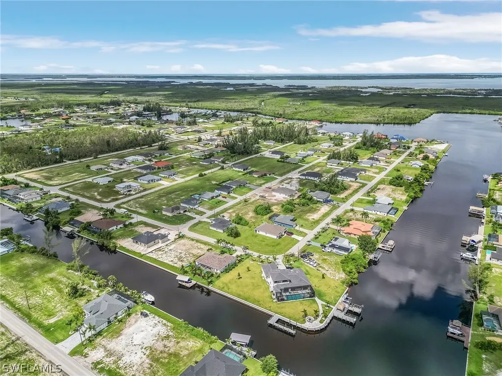 2521 NW 41st Avenue Cape Coral FL 33993