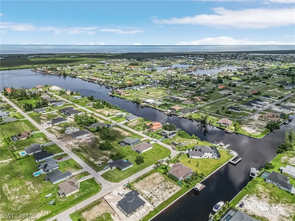 2521 NW 41st Avenue Cape Coral FL 33993