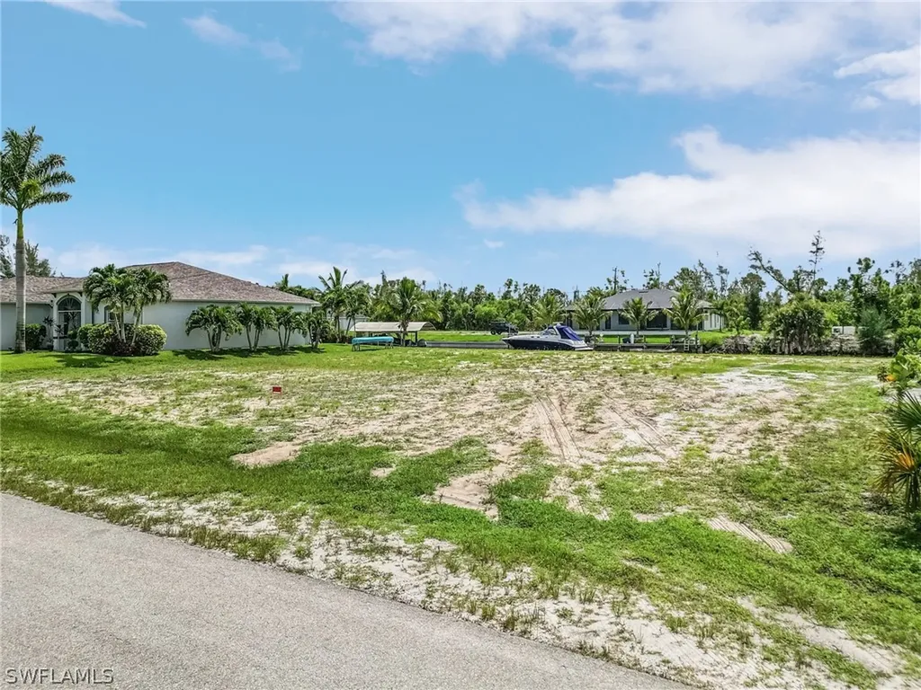 2521 NW 41st Avenue Cape Coral FL 33993