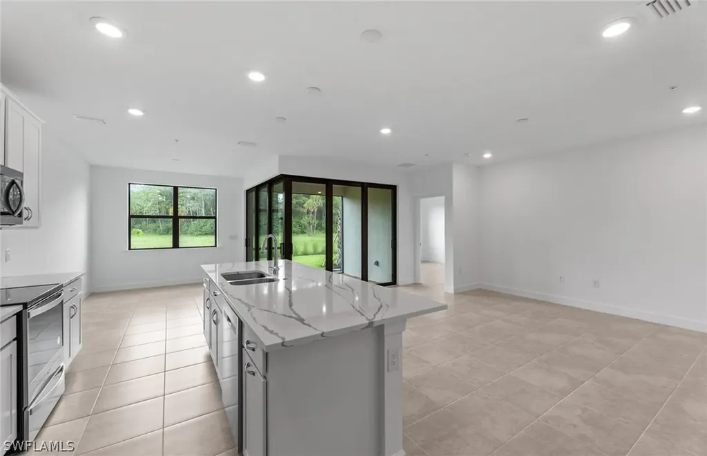 5693 Mayflower Way Ave Maria FL 34142