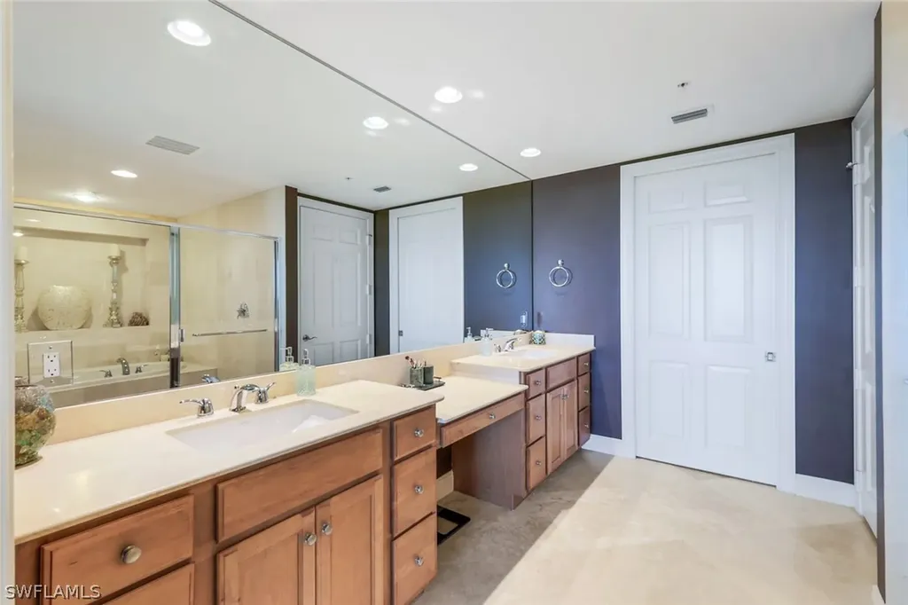 275 Indies Way Naples FL 34110