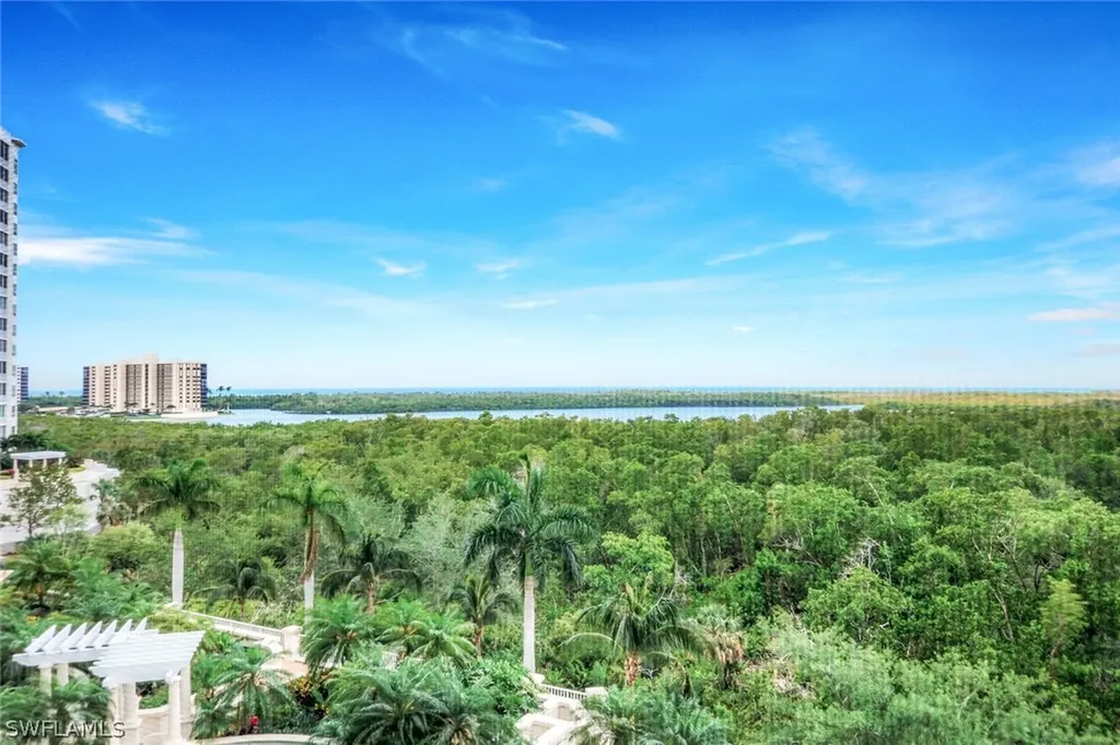 275 Indies Way Naples FL 34110
