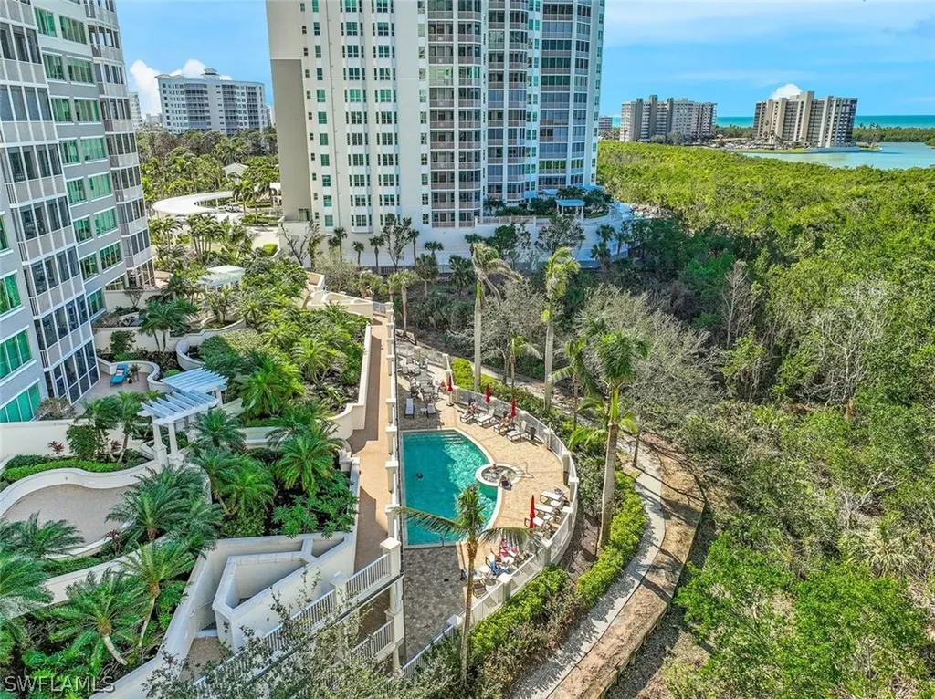 275 Indies Way Naples FL 34110