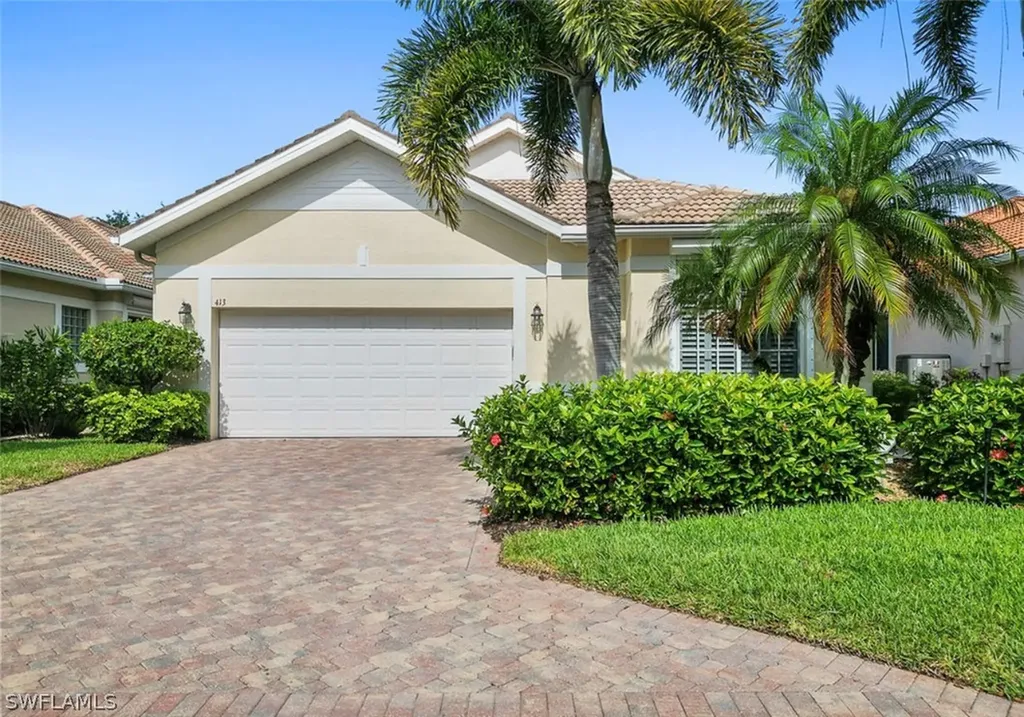 Naples FL, 413 Chartwell Place